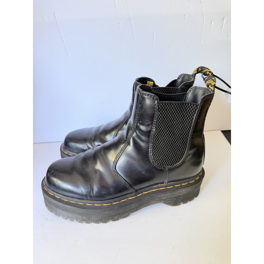 Dr. Martens 2976 Quad Platform Chelsea Women's Boot - Black, Size 6 C-5